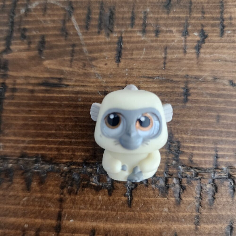 Disney Doorables Series 6 "Uka" from Raya and the Last Dragon